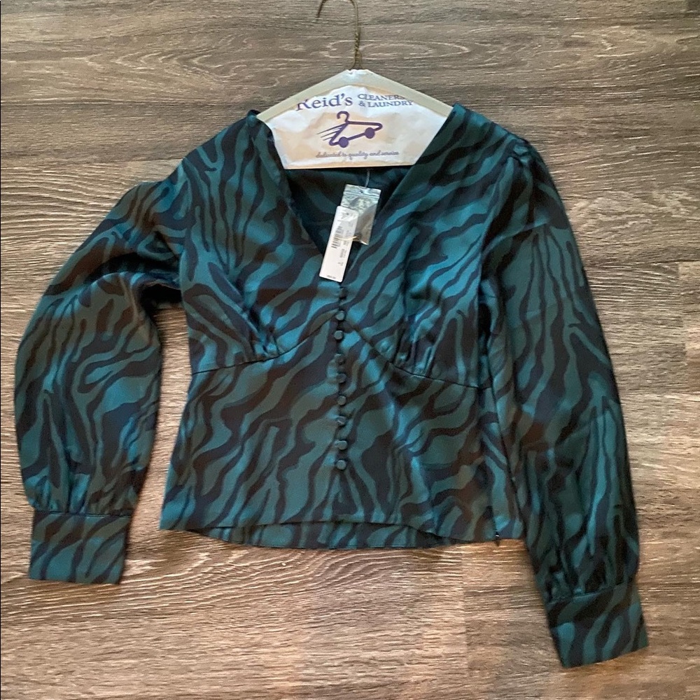 Jcrew zebra satin top! NWT SIZE 2